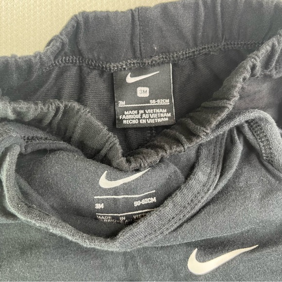 Baby Girl Lot 3M-12M 💖 Outfits Pajamas Summer Shorts Nike Floral Infant - Picture 12 of 13